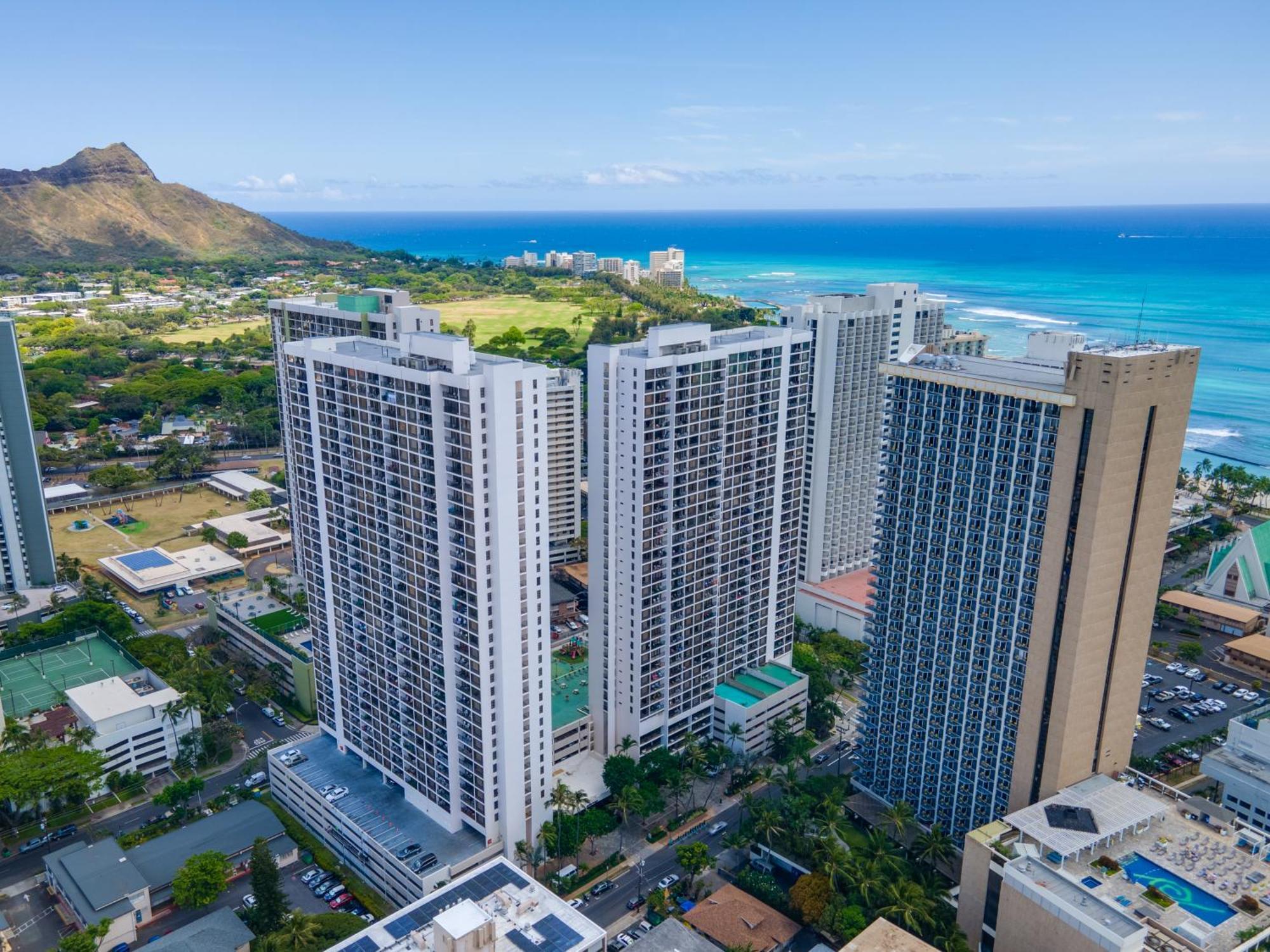 Апартаменты Upscale Penthouse With Ocean Views - Free Parking Гонолулу Экстерьер фото